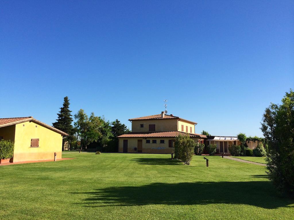 Agriturismo Giuncola & Granaiolo Rispescia Exterior foto